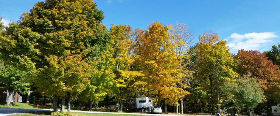 Fall foliage vermont camping